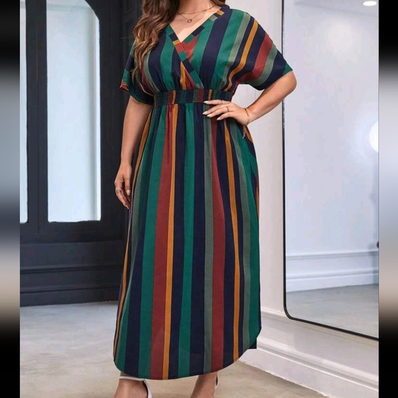 Plus Size Stripe Print Short Batwing Sleeve Pocket Maxi Dress Green - Picture 5 of 6